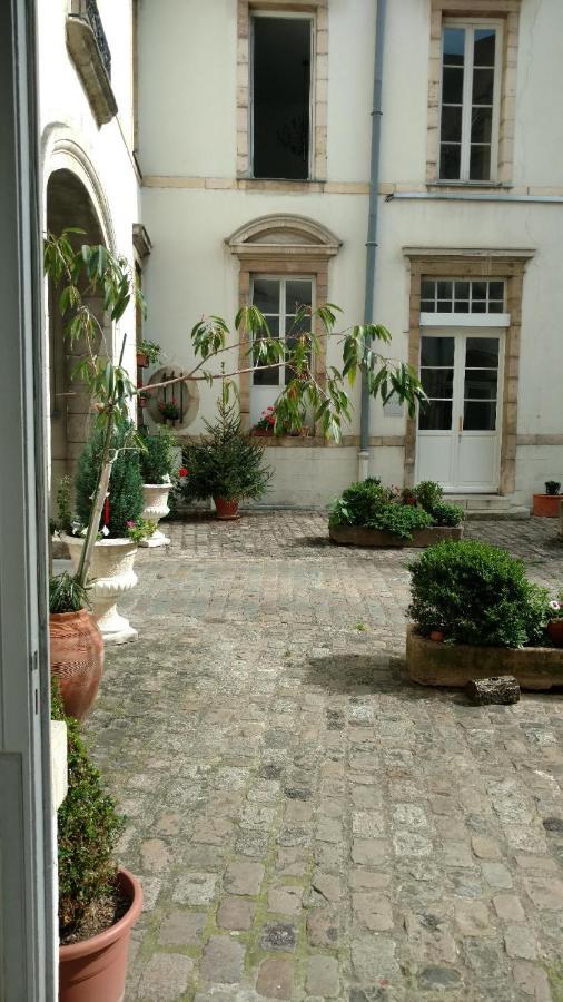 Flat Dijon Down Town Lägenhet Exteriör bild